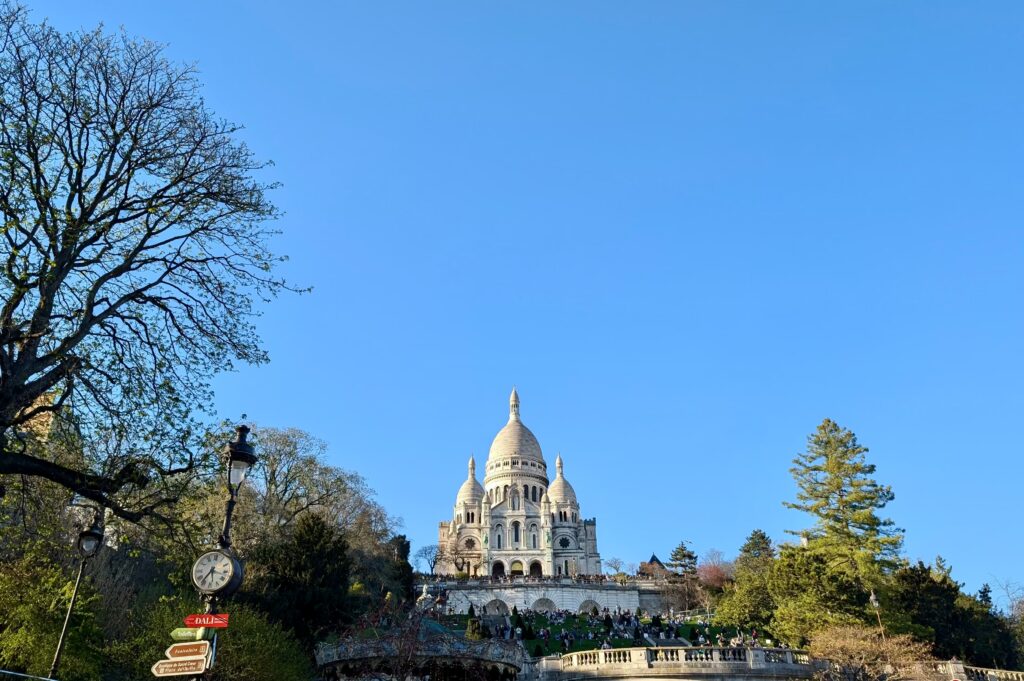 jesienny-paryz-montmartre