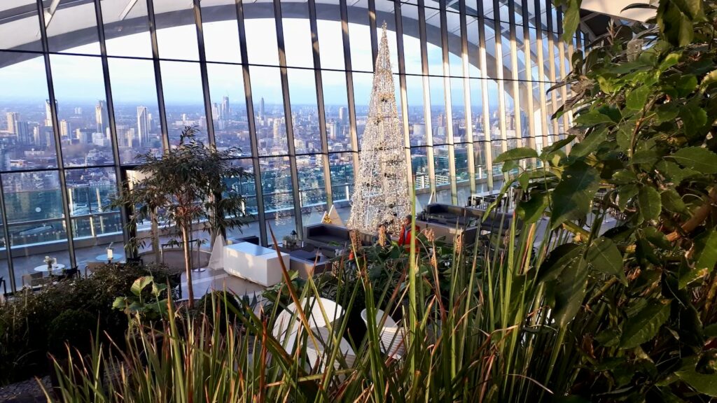 londyn-zima-sky-gardens